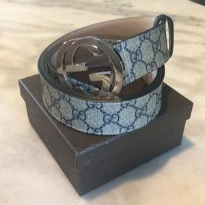 GUCCI men’s belt size 100- 40